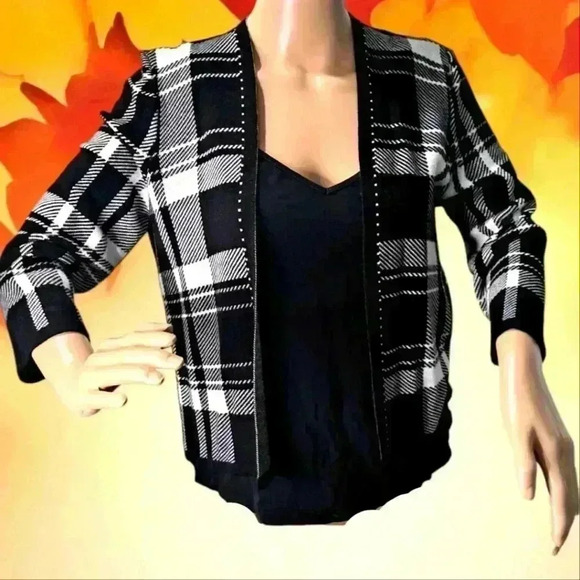 Liz Claiborne Sweaters - Liz Claiborne Black and White Cardigan